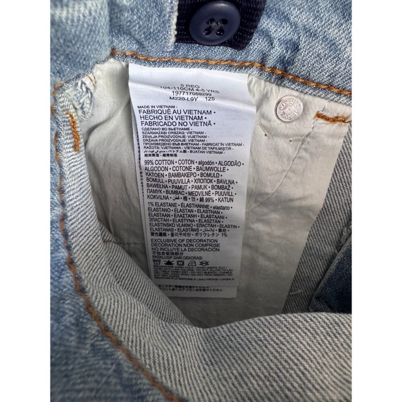 Levi's Girls A-Line Girlfriend Stretch Denim Shorts Light Wash Distressed Size 5 - Picture 5 of 5